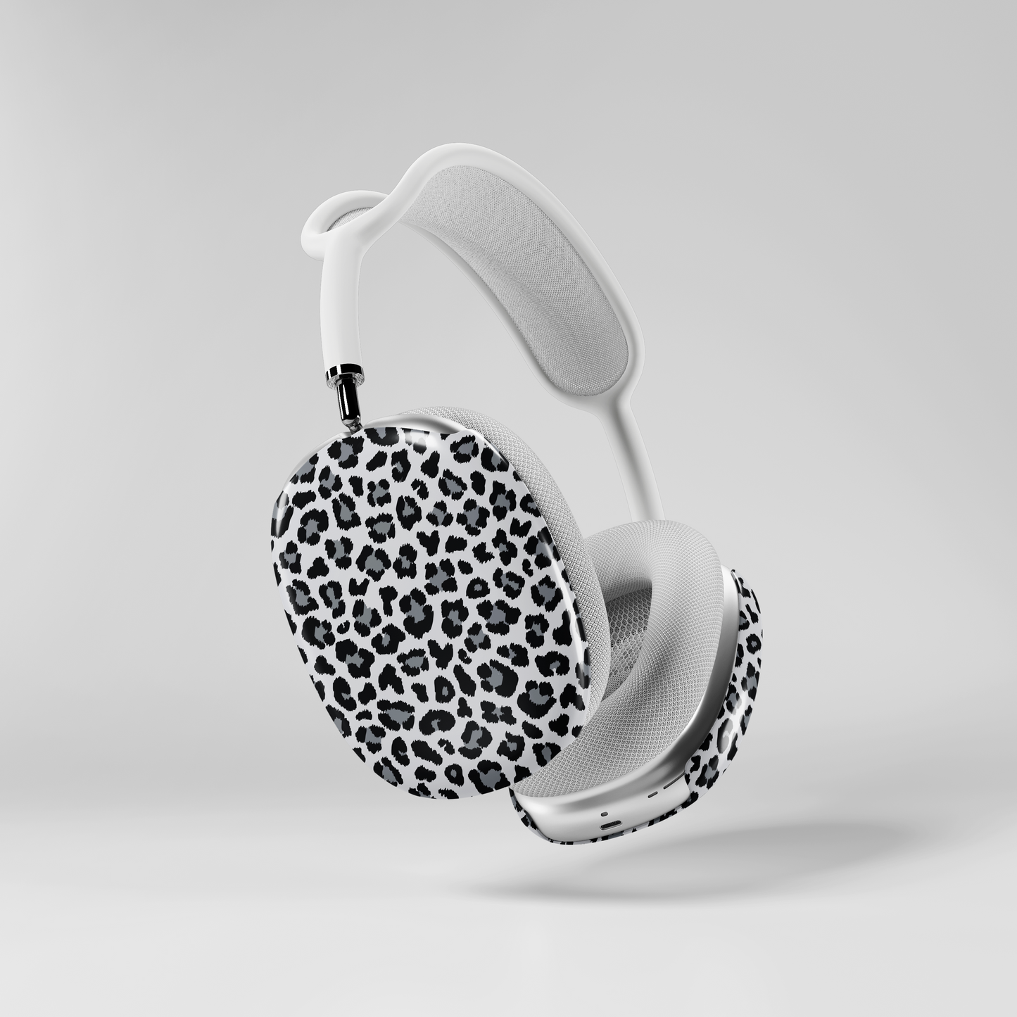 Monochrome Wild
